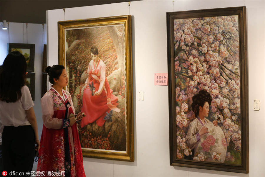 當(dāng)代朝鮮油畫展南通舉行 唯美浪漫令人震撼（組圖）