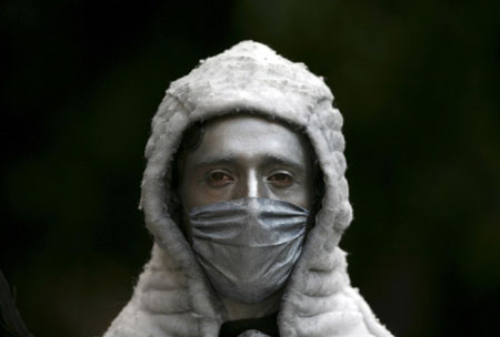 Masks in global fashion amid swine flu