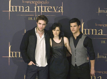 Pattinson and Stewart promote their latest film